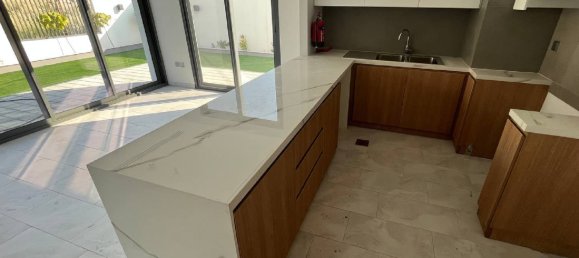 4 bedrooms Villa in Dubai Land, UAE No. 109227 5