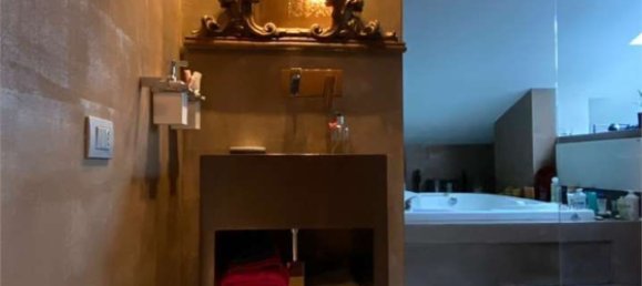 2-salle Appartement à Milan, Italy No. 245570 16