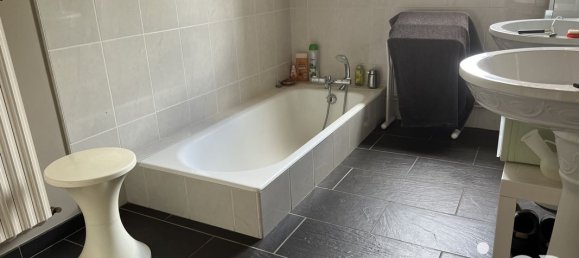 5 Schlafzimmer Haus in Esvres, France, Nr. 70313 12