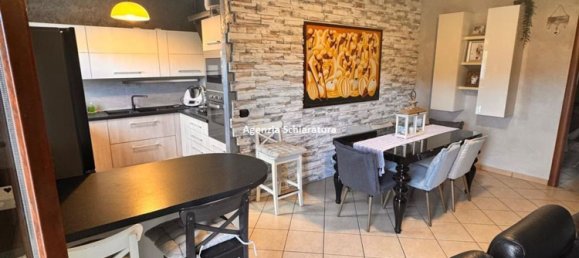 4 bedrooms Apartment in Montecalvo in Foglia, Italy No. 358082 2