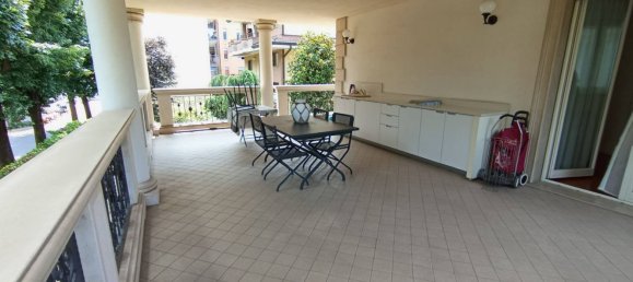 3غرفة شقة في Cinisello Balsamo, Italy رقم 287562 6