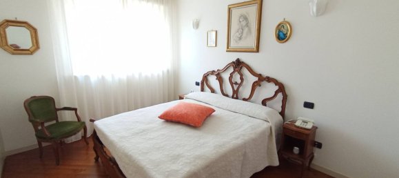 3غرفة شقة في Cinisello Balsamo, Italy رقم 287562 23