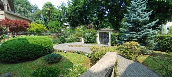 3غرفة شقة في Cinisello Balsamo, Italy رقم 287562 3