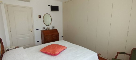 3غرفة شقة في Cinisello Balsamo, Italy رقم 287562 26