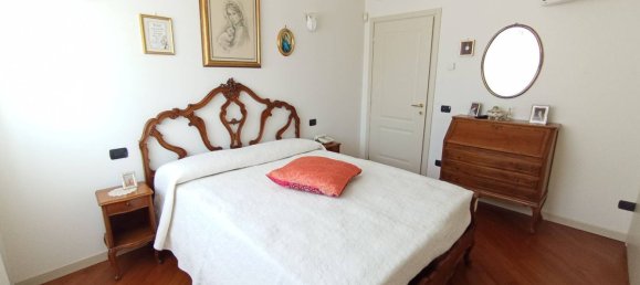 3غرفة شقة في Cinisello Balsamo, Italy رقم 287562 24