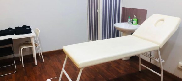 450m² Commercial property in Rome, Italy No. 255571 10