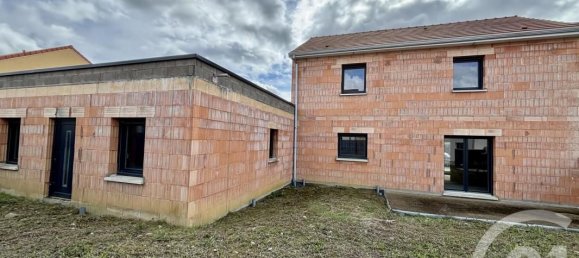 Casa de 3 dormitorios en Rodemack, France No. 237170 8