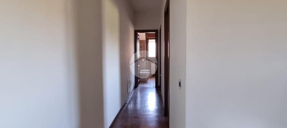 3 rooms Office in Viterbo, Italy No. 309941 7