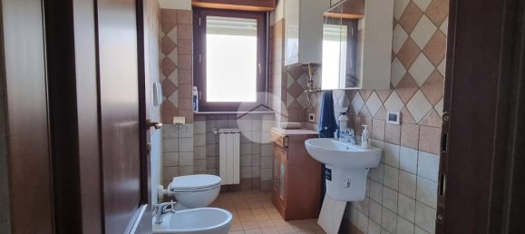 3 rooms Office in Viterbo, Italy No. 309941 16