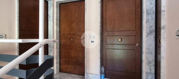 3 rooms Office in Viterbo, Italy No. 309941 2