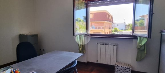 3 rooms Office in Viterbo, Italy No. 309941 15
