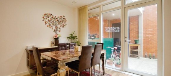 3 bedrooms Maisonette in London, United Kingdom No. 11685 2