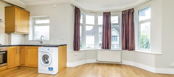 2 bedrooms Apartment in London, United Kingdom No. 11610 2