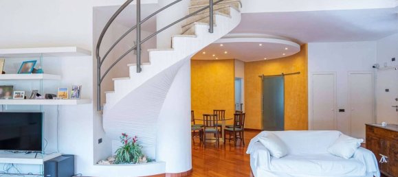 5 rooms Apartment in Rome, Italy No. 299851 7