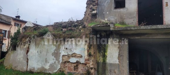 Terreno en Verona, Italy 340 m² No. 190156 6