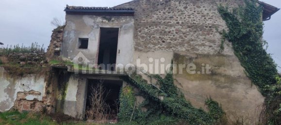 Terreno en Verona, Italy 340 m² No. 190156 5