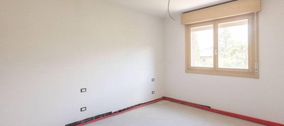 Квартира с 4 комнатами в Вальсамоджа, Италия № 134666 22