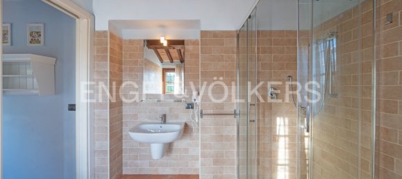 12 bedrooms House in Assisi, Italy No. 131252 10