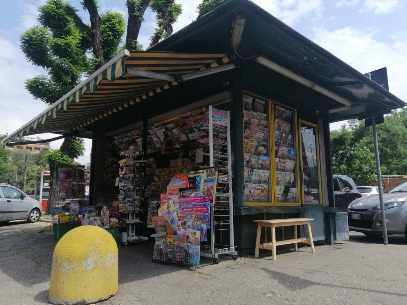 1 room Commercial property in Corsico, Italy No. 6542