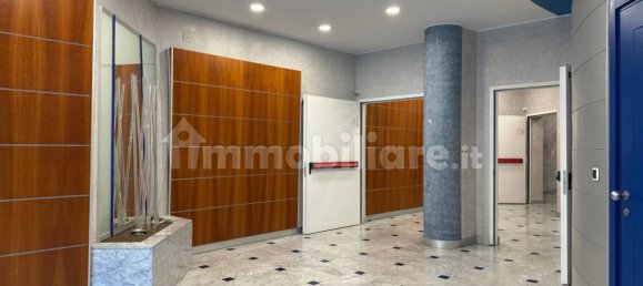 4 bedrooms Apartment in Pescara, Italy No. 272877 2