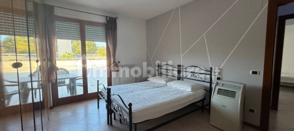 4 bedrooms Apartment in Pescara, Italy No. 272877 11