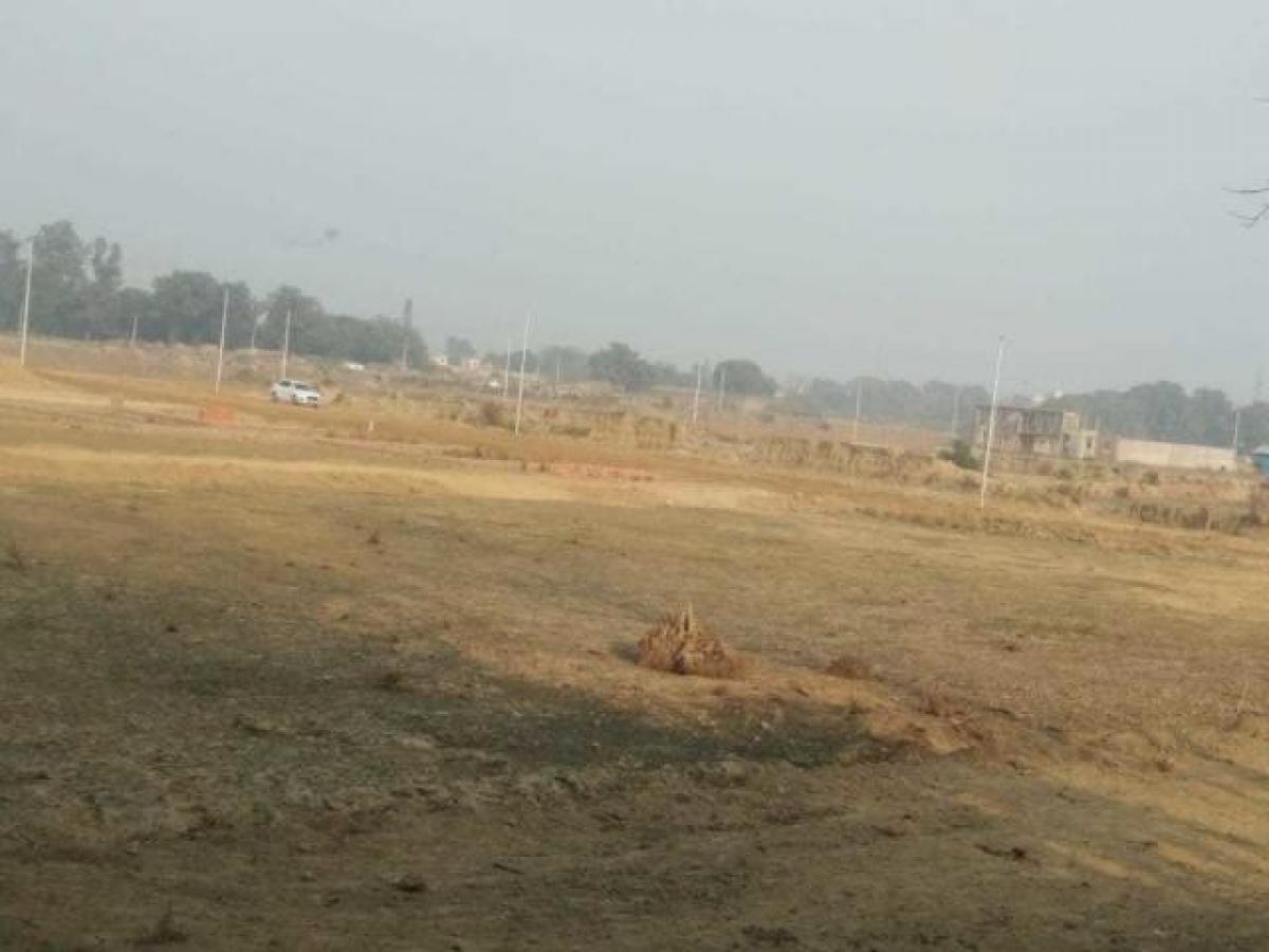  Land in Lucknow, India No. 31919