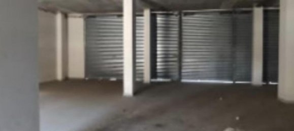 209m² Commercial property in Badalona, Spain No. 114443 2