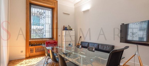 4 bedrooms Apartment in Milan, Italy No. 312167 14