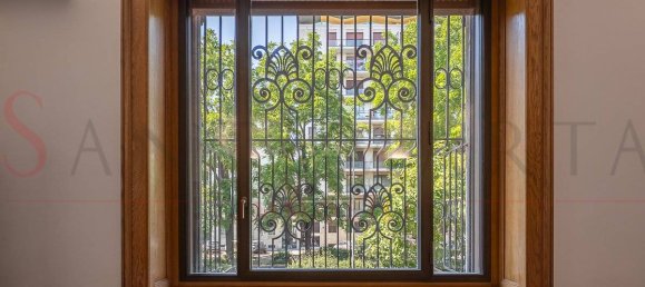 4 bedrooms Apartment in Milan, Italy No. 312167 20