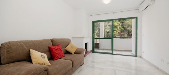 1 bedroom Apartment in Marbella, Spain No. 140297 2