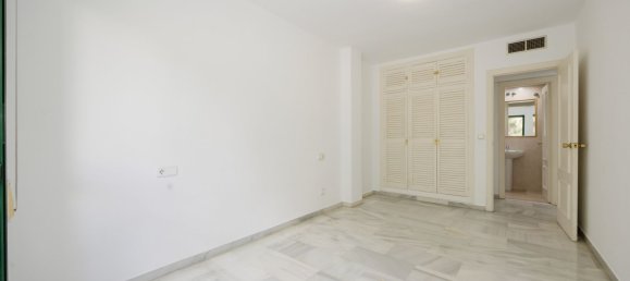 1 bedroom Apartment in Marbella, Spain No. 140297 16