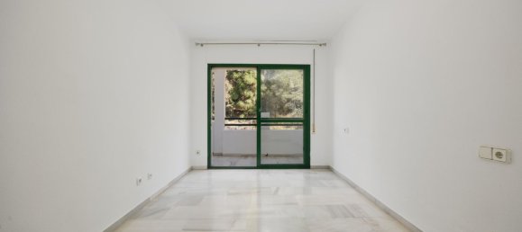 1 bedroom Apartment in Marbella, Spain No. 140297 12