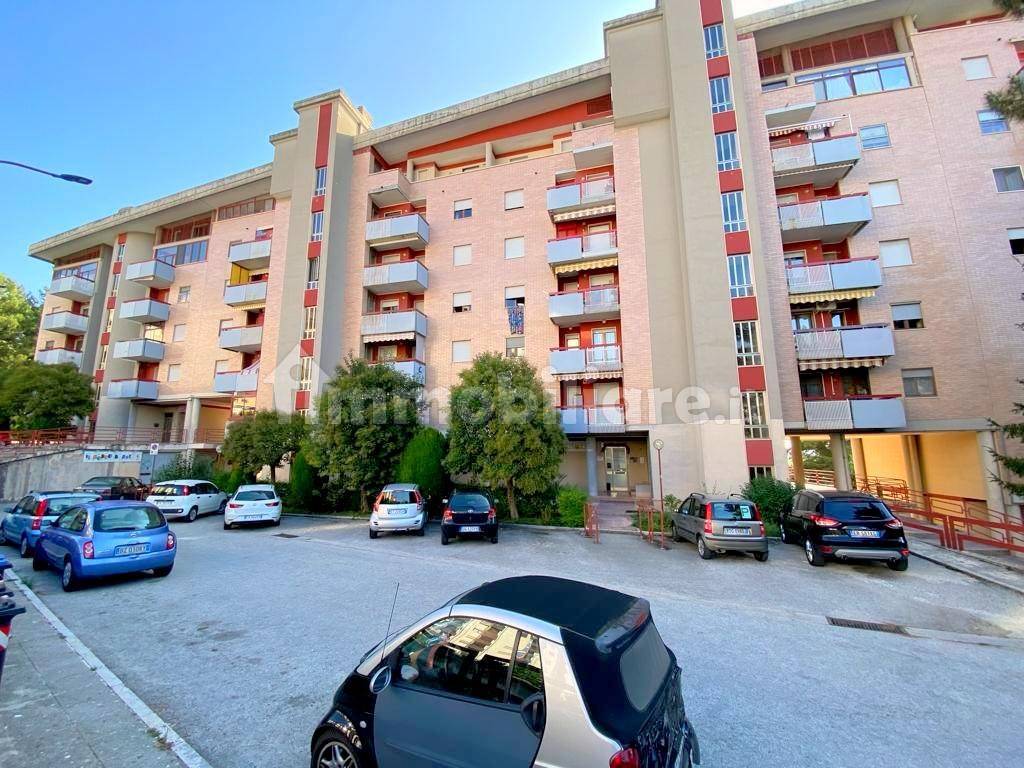 2 bedrooms Apartment in Campobasso, Italy No. 31004