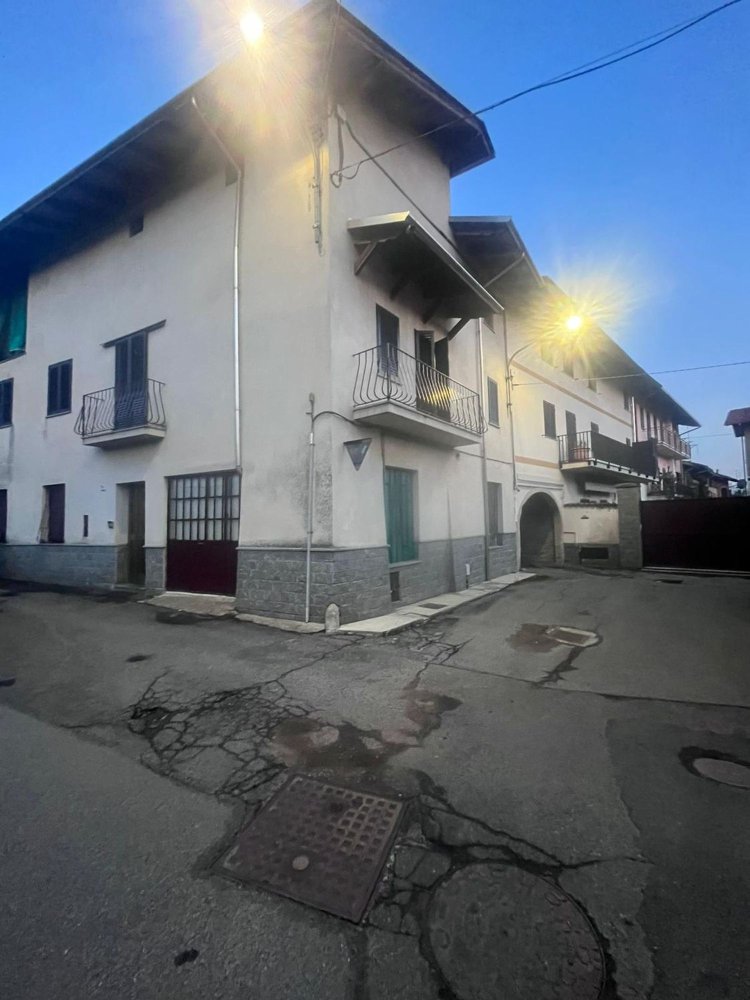 4-salle Maison à Cossato, Italy No. 274283