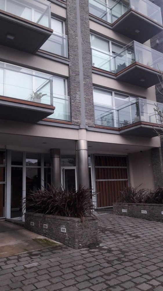 Apartamento de 2 dormitorios en Mar del Plata, Argentina No. 77146