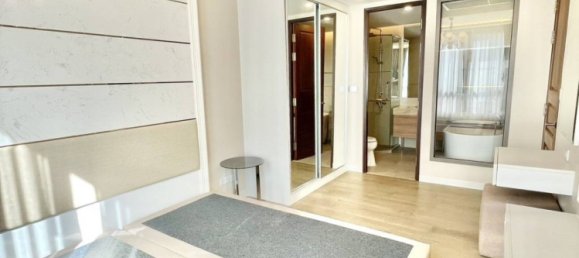 Кондоминиум  с 2 спальнями в Хуай Кванг, Таиланд № 17911 5