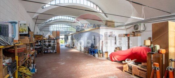 Склад 270м² в Инвериго, Италия № 285563 15