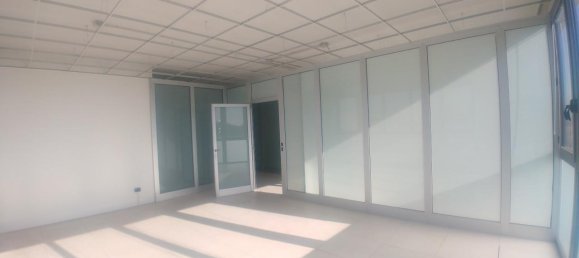 4 rooms Building in Cinisello Balsamo, Italy No. 233684 4