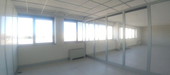 4 rooms Building in Cinisello Balsamo, Italy No. 233684 16