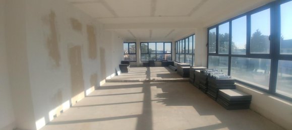 4 rooms Building in Cinisello Balsamo, Italy No. 233684 6