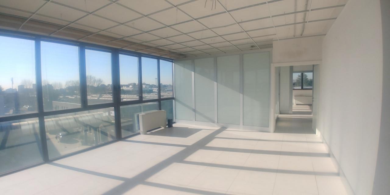 4 rooms Building in Cinisello Balsamo, Italy No. 233684