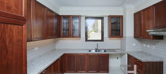 Villa T5 em Arabian Ranches 2, UAE N.º 28722 8