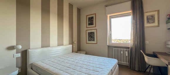 4 rooms Apartment in Como, Italy No. 225826 9