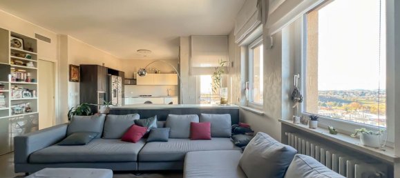 4 rooms Apartment in Como, Italy No. 225826 21