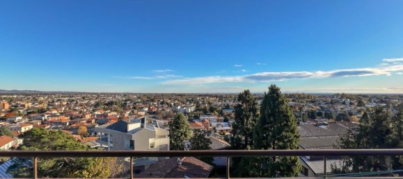 4 rooms Apartment in Como, Italy No. 225826 13