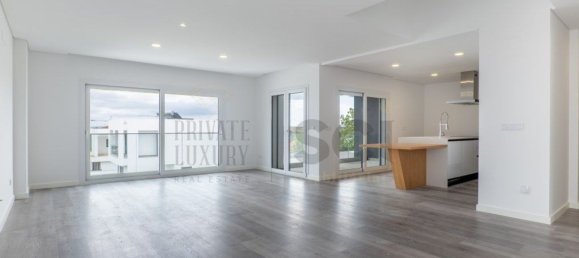 4 bedrooms House in Pinhal Novo, Portugal No. 100688 3