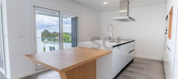 4 bedrooms House in Pinhal Novo, Portugal No. 100688 6