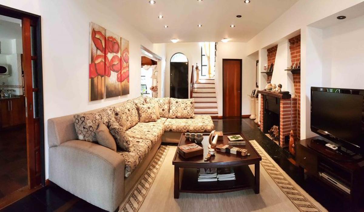 2 bedrooms House in Buenos Aires, Argentina No. 69933