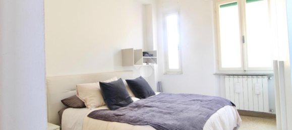 Apartamento de 3 habitaciónes en Pisa, Italy No. 18090 10