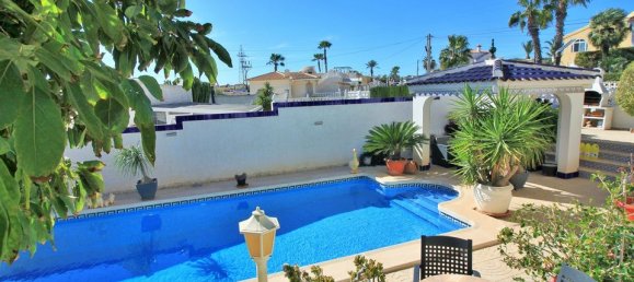 Вилла с 6 спальнями в Аликанте, Испания № 176617 2